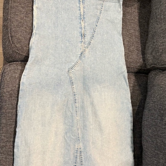 Zara Light Blue Denim Midi Dress - Picture 4 of 7